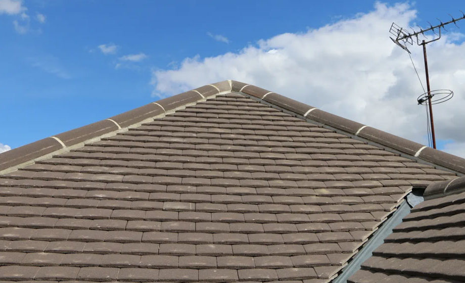 Can I Replace My Roof in Cold Weather?